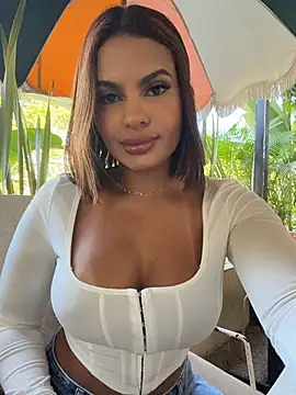 Irina Velvett online show from July 7, 2026, 8:01 pm