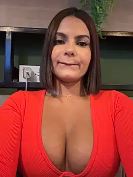 Snapshot of Irina_Velvett chatting on June 17, 2026, 9:57 pm Irina Velvett online show from June 17, 2026, 9:57 pm
