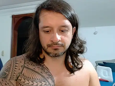 gonzzohunterr online show from February 19, 2026, 5:48 am