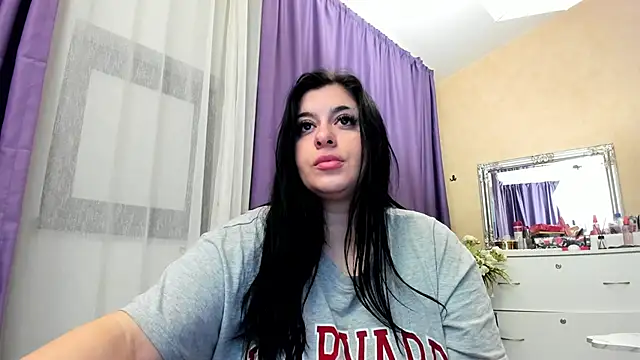 NayaNoirX online show from January 18, 2026, 4:32 pm