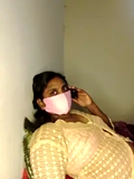 Snapshot of Hot_Sweety02 chatting on February 11, 2026, 11:54 am Hot Sweety02 online show from February 11, 2026, 11:54 am