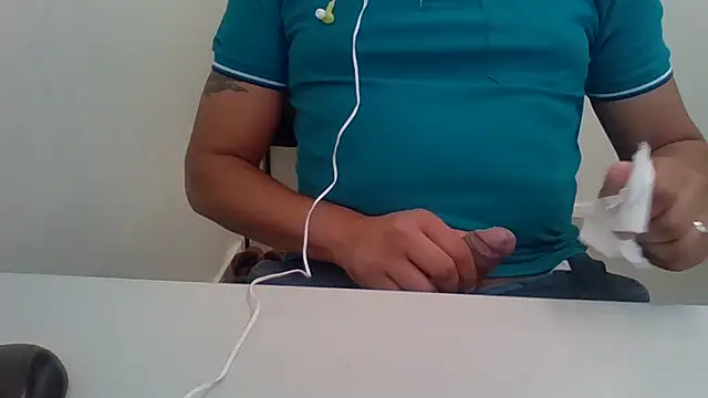 Moreno Casado Safado online show from July 27, 2026, 12:34 pm