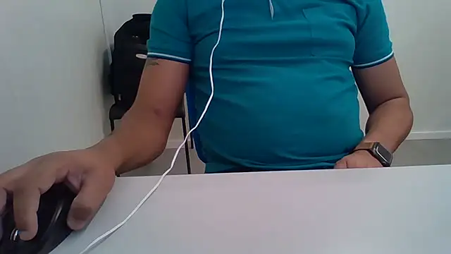 Moreno Casado Safado online show from June 26, 2026, 7:47 am