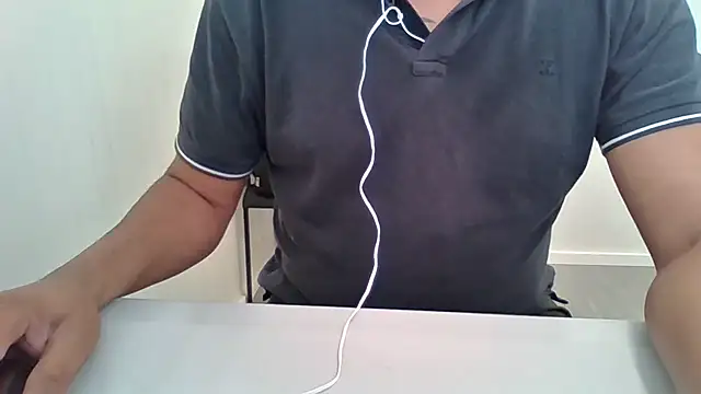 Moreno Casado Safado online show from June 24, 2026, 11:09 am
