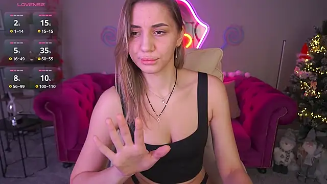 GinnyQueen online show from January 19, 2026, 7:34 am