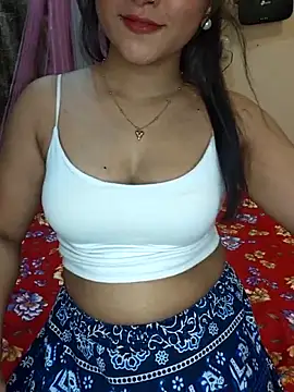 Snapshot of Saumyy chatting on April 7, 2026, 4:42 pm Saumyy online show from April 7, 2026, 4:42 pm