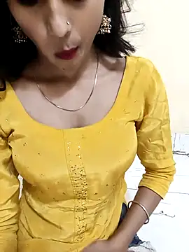 Yours-Zeenat online show from May 9, 2026, 10:29 am