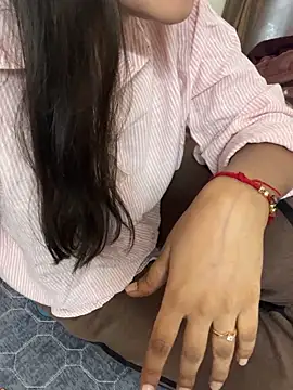 geetanjali singh online show from May 2, 2026, 12:32 pm