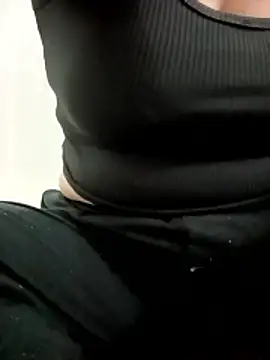 ShamaParvin online show from January 18, 2026, 4:54 pm