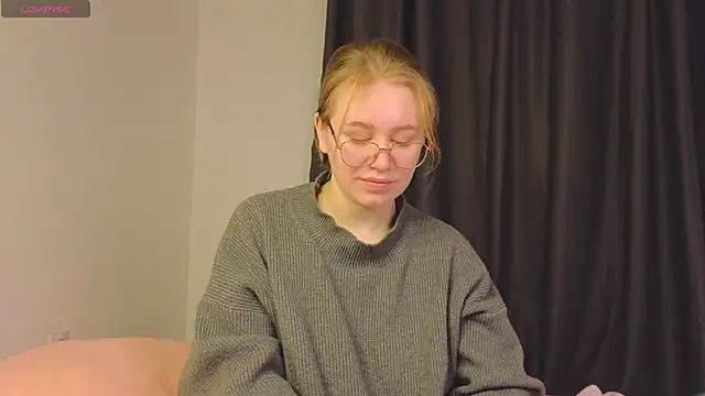 Snapshot of starsonthesky chatting on January 9, 2026, 5:47 am starsonthesky online show from January 9, 2026, 5:47 am