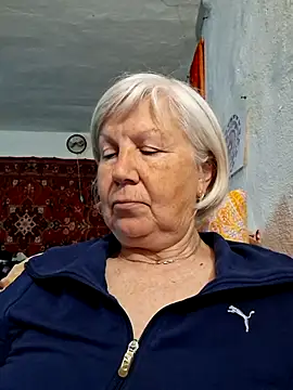 KlaudiaDarling online show from April 21, 2026, 10:00 am