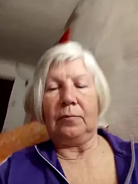 Snapshot of KlaudiaDarling chatting on March 21, 2026, 10:24 pm KlaudiaDarling online show from March 21, 2026, 10:24 pm