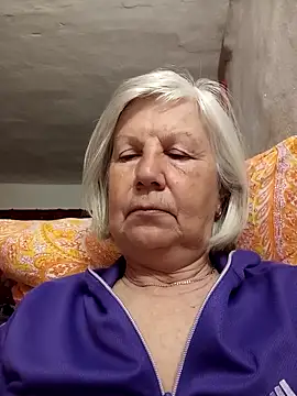 Snapshot of KlaudiaDarling chatting on March 20, 2026, 3:40 am KlaudiaDarling online show from March 20, 2026, 3:40 am