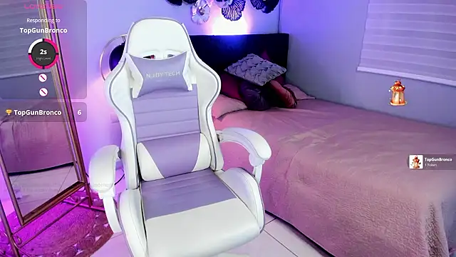 Snapshot of luna_celeeste_ chatting on March 15, 2026, 5:42 pm luna celeeste online show from March 15, 2026, 5:42 pm