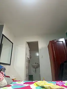 bigdick211292 online show from April 5, 2026, 7:31 pm