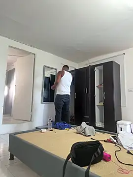 bigdick211292 online show from March 25, 2026, 12:37 pm