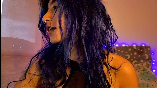 LunaisBack online show from March 3, 2026, 11:12 pm