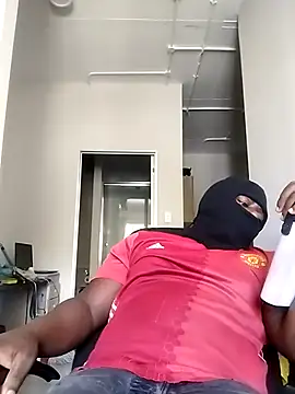 Snapshot of Bra-G chatting on March 8, 2026, 10:40 am Bra-G online show from March 8, 2026, 10:40 am