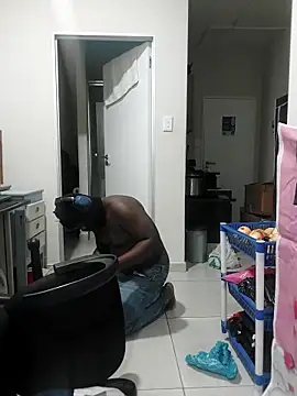 Snapshot of Bra-G chatting on March 23, 2026, 6:52 pm Bra-G online show from March 23, 2026, 6:52 pm