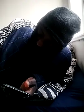 Snapshot of Bra-G chatting on April 4, 2026, 6:09 am Bra-G online show from April 4, 2026, 6:09 am