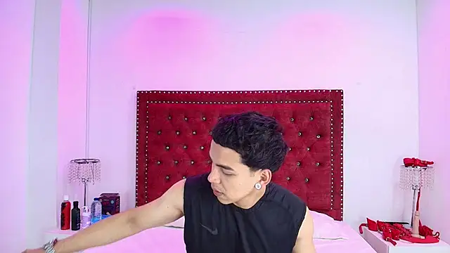 Snapshot of Jaden_and_sofia chatting on July 26, 2026, 3:13 am Jaden and sofia online show from July 26, 2026, 3:13 am