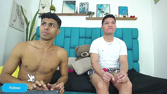 Interracial Snow Bunny online show from May 15, 2026, 9:13 pm