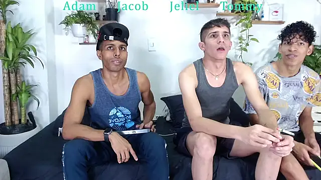 Interracial Snow Bunny online show from January 10, 2026, 10:16 pm