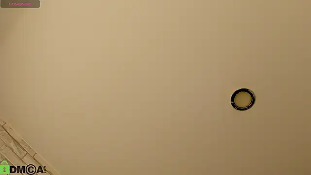 Bonn1e Rose online show from February 3, 2026, 6:22 am