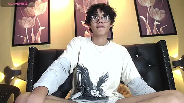 Derenn  online show from February 1, 2026, 4:44 am