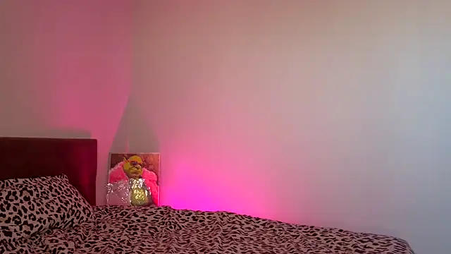 Snapshot of ChrissBerry chatting on March 30, 2026, 3:19 am ChrissBerry online show from March 30, 2026, 3:19 am