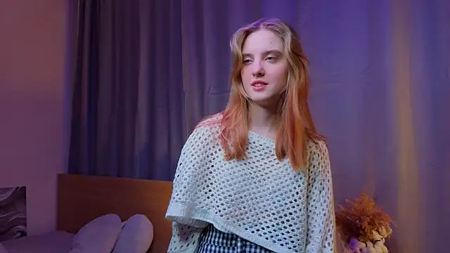 Snapshot of RennaHettes chatting on March 11, 2026, 1:10 am RennaHettes online show from March 11, 2026, 1:10 am