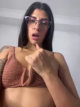 moronoiroficial online show from February 6, 2026, 3:13 am