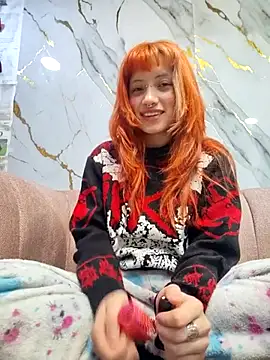 Snapshot of Sienna_Desiree chatting on February 6, 2026, 4:41 am Sienna Desiree online show from February 6, 2026, 4:41 am