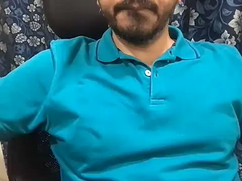 Snapshot of sundar85m chatting on March 7, 2026, 10:43 am sundar85m online show from March 7, 2026, 10:43 am