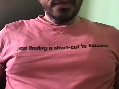 Snapshot of sundar85m chatting on February 24, 2026, 6:47 am sundar85m online show from February 24, 2026, 6:47 am