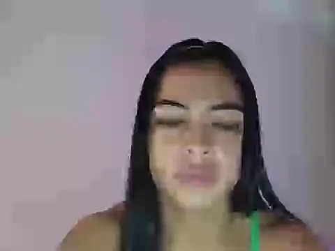 Snapshot of Daphne_Grayy chatting on February 25, 2026, 2:50 pm Daphne Grayy online show from February 25, 2026, 2:50 pm