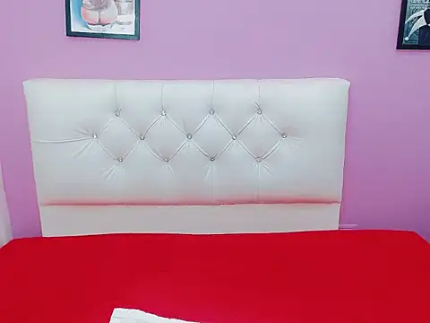 Snapshot of shantal_gil chatting on June 7, 2026, 4:18 am shantal gil online show from June 7, 2026, 4:18 am