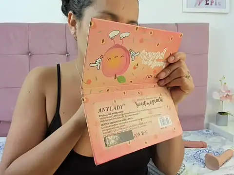 MiaKleinX online show from March 2, 2026, 8:49 pm