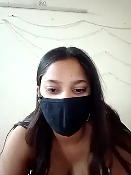 Snapshot of sexyyy_sonia chatting on February 7, 2026, 8:11 am sexyyy sonia online show from February 7, 2026, 8:11 am