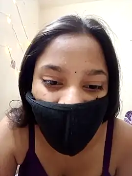 Snapshot of sexyyy_sonia chatting on March 19, 2026, 6:13 am sexyyy sonia online show from March 19, 2026, 6:13 am