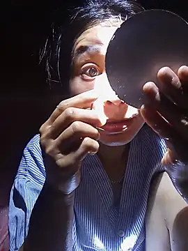 Hiniyk2 online show from June 26, 2026, 12:49 am