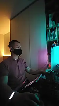 OnlyHand9x online show from February 23, 2026, 5:02 pm