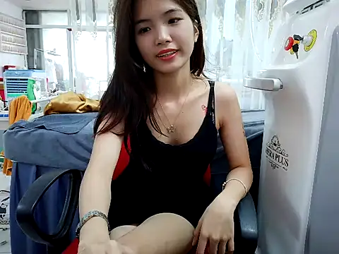 Snapshot of Navy_Vina chatting on April 26, 2026, 8:11 am Navy Vina online show from April 26, 2026, 8:11 am