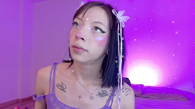 Snapshot of Diamond__cherry69 chatting on July 16, 2026, 6:16 pm Diamond cherry69 online show from July 16, 2026, 6:16 pm