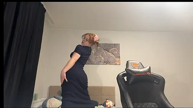 asswederra online show from February 17, 2026, 10:51 pm