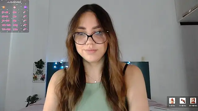 Snapshot of NebulaHavenn chatting on February 2, 2026, 4:39 pm NebulaHavenn online show from February 2, 2026, 4:39 pm