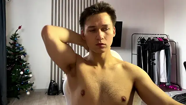 InfernoLustt online show from February 15, 2026, 6:36 am