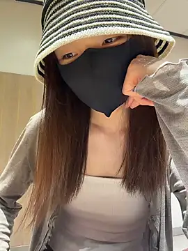 Snapshot of ZJbaby chatting on April 25, 2026, 2:14 pm ZJbaby online show from April 25, 2026, 2:14 pm
