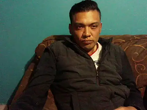 Snapshot of latinomoreno95 chatting on February 28, 2026, 1:16 am latinomoreno95 online show from February 28, 2026, 1:16 am