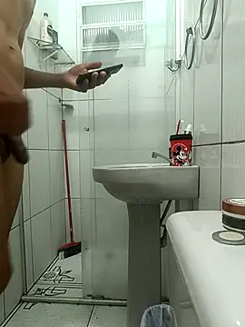 Snapshot of peubaianop19c chatting on March 5, 2026, 10:59 pm peubaianop19c online show from March 5, 2026, 10:59 pm